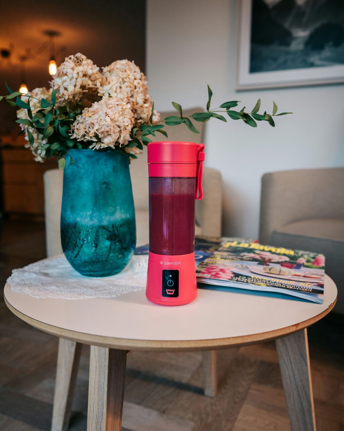Portable mini juicer bottle